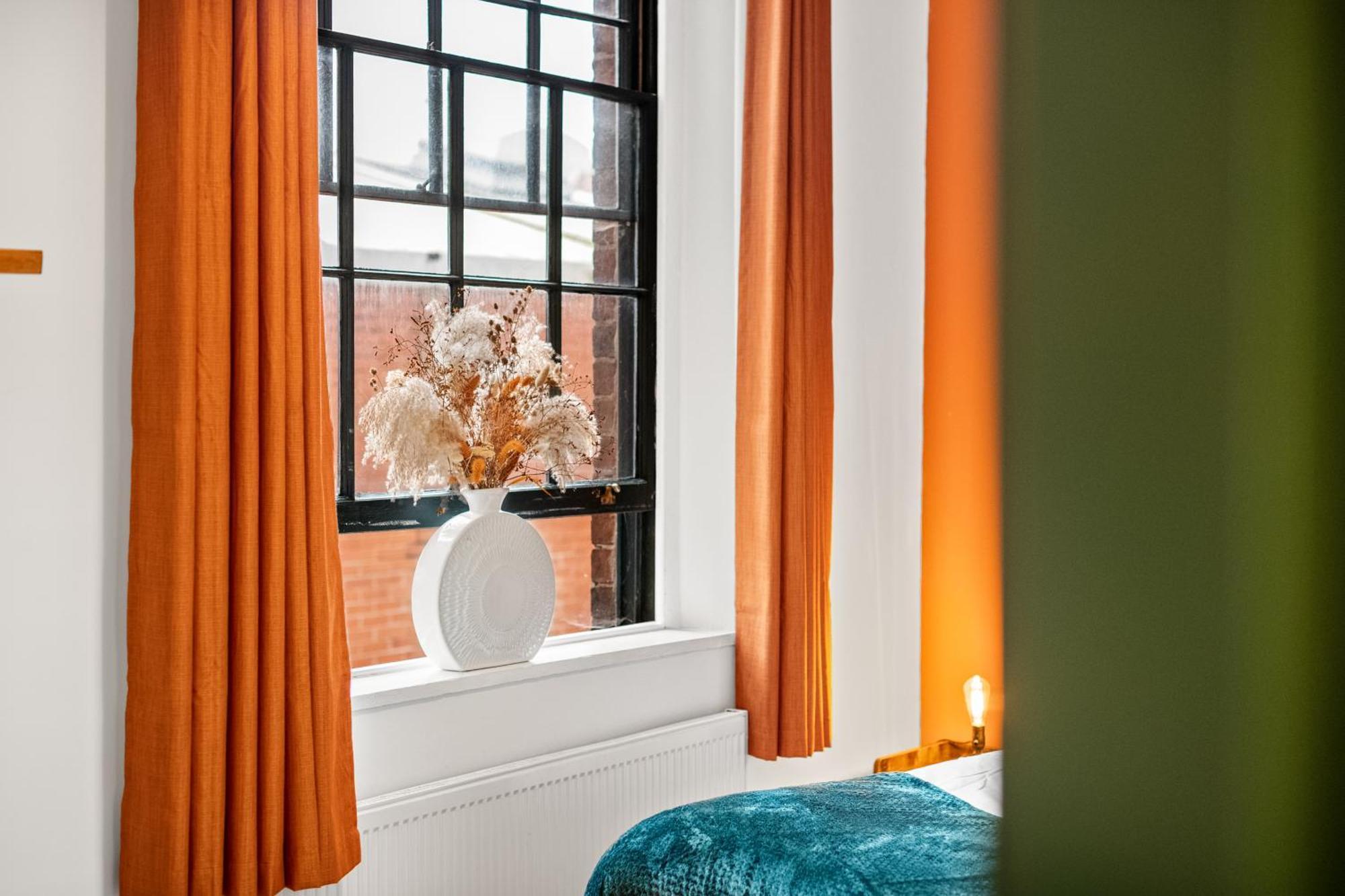 Spacious Birmingham City Apartment Exterior foto